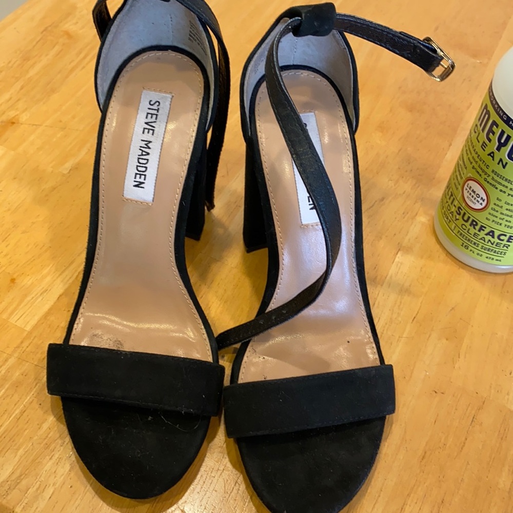 Steve Madden suede block heeled